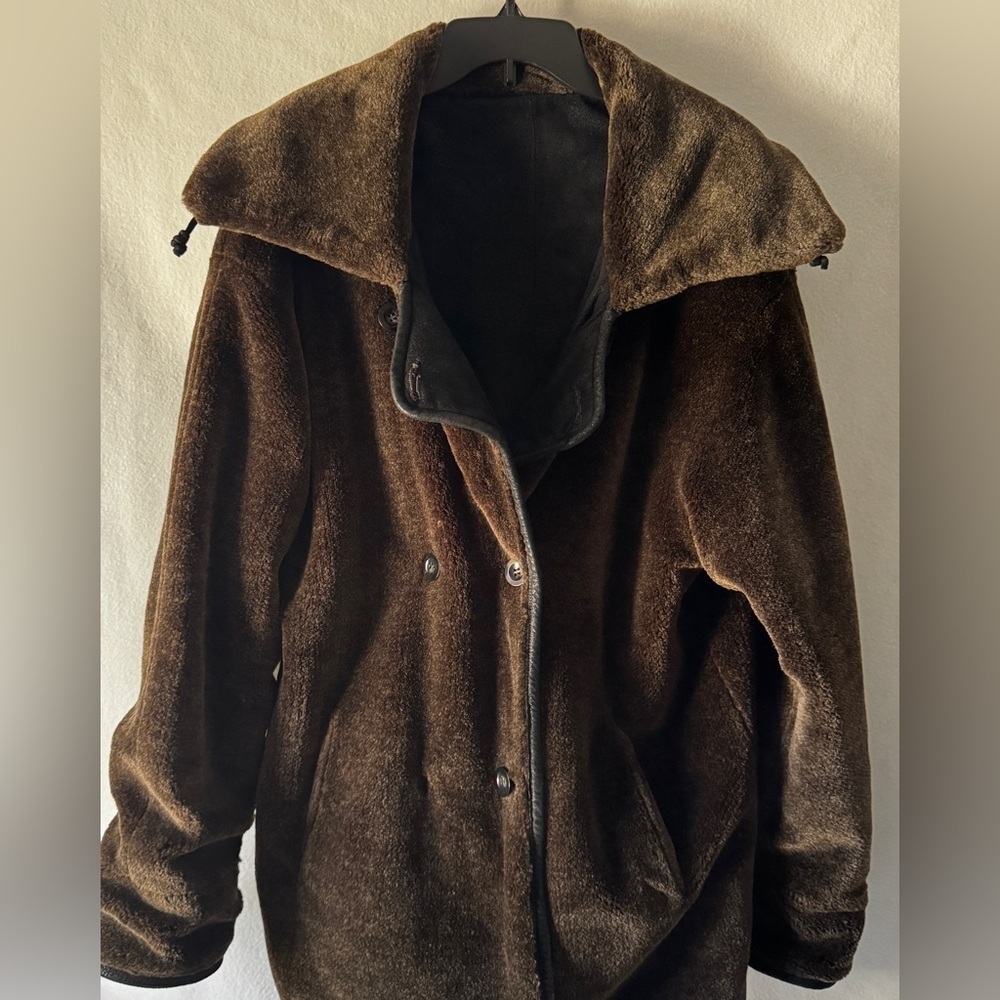 Charles Klein Size Medium Black Suede Brown Faux Fur Reversible Buttoned Jacket - Picture 11 of 16